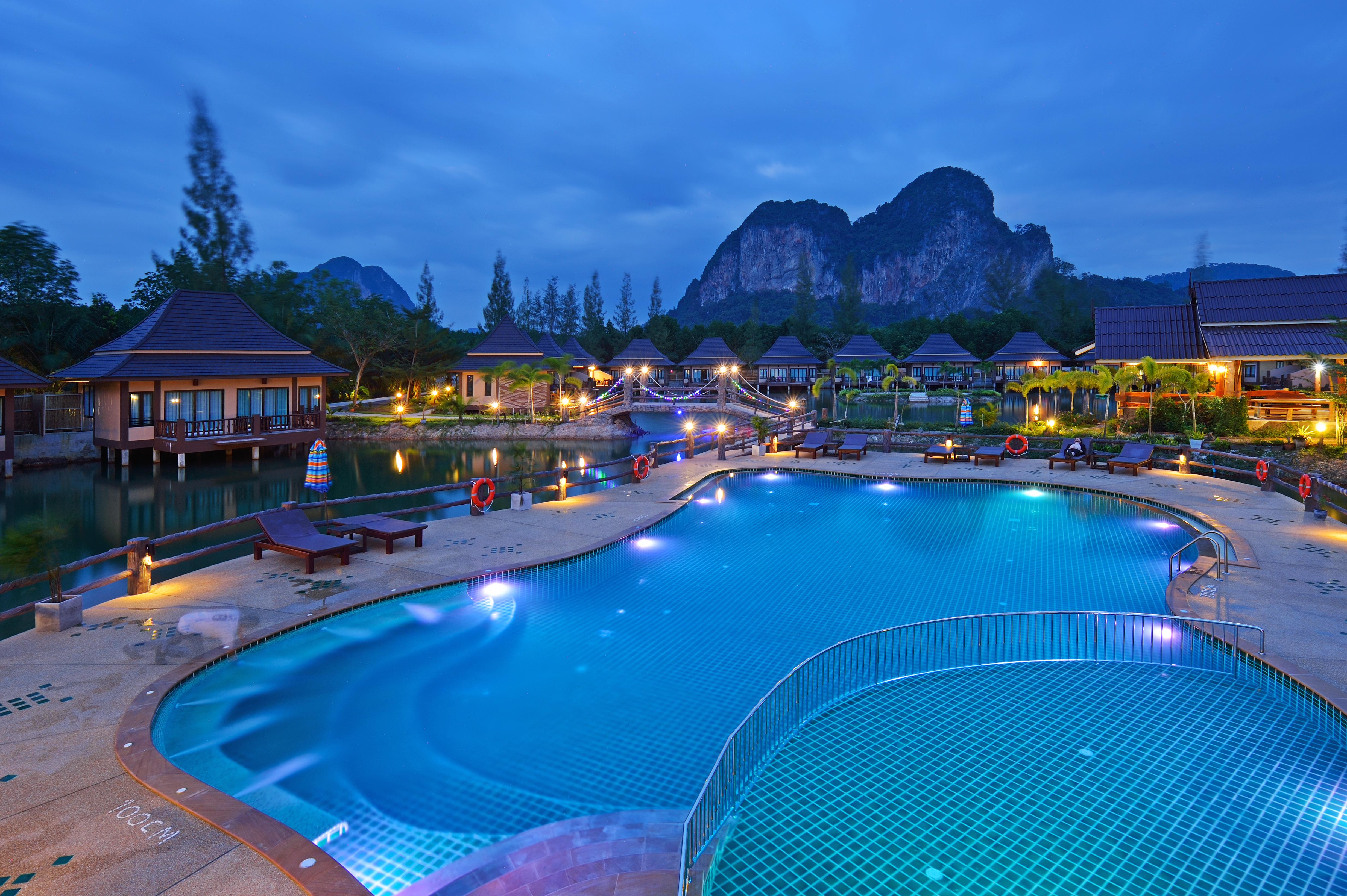 Poonsiri Resort Aonang-Sha Extra Plus Krabi town Exterior foto